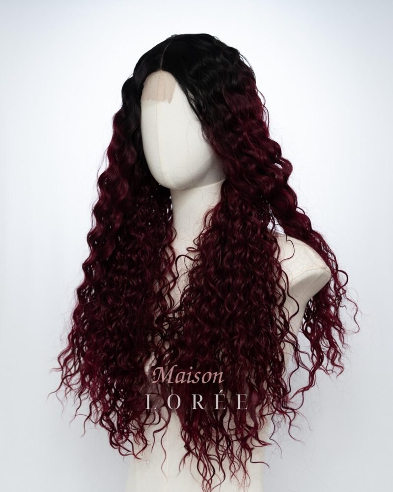 Perruque bouclée bordeaux ombré 61 cm
