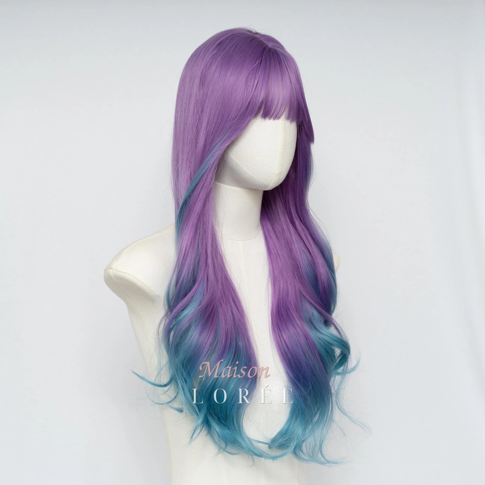 Ondulée ombrée violette à bleue avec frange