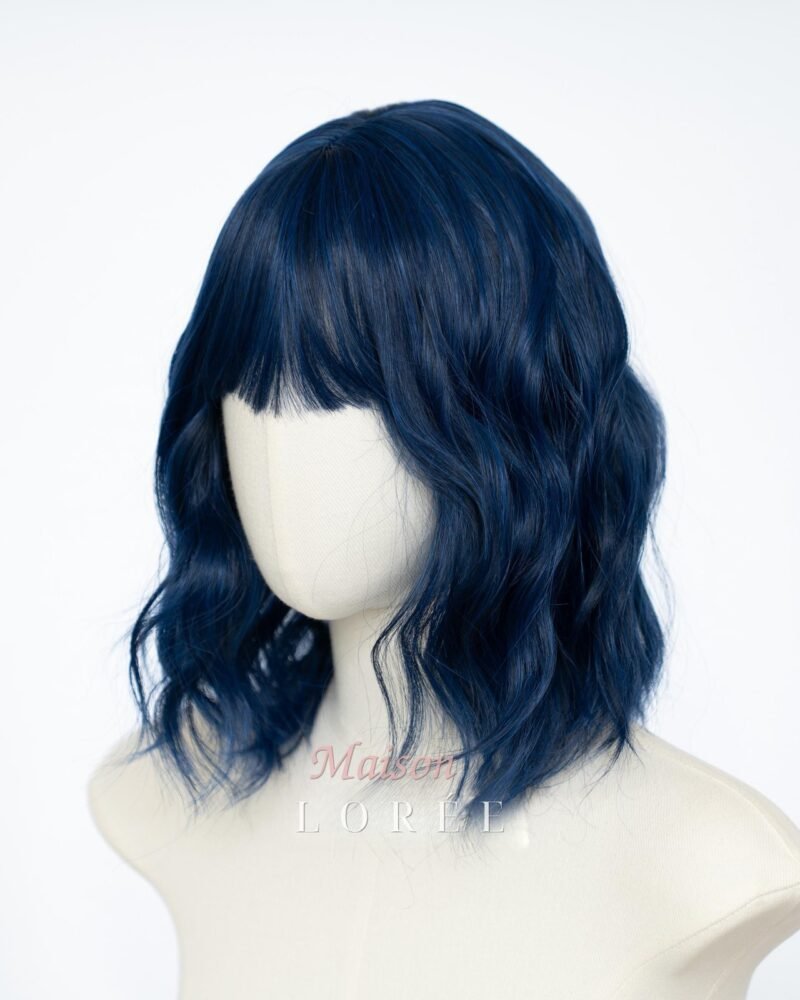 Ondulée bleue Bob avec frange