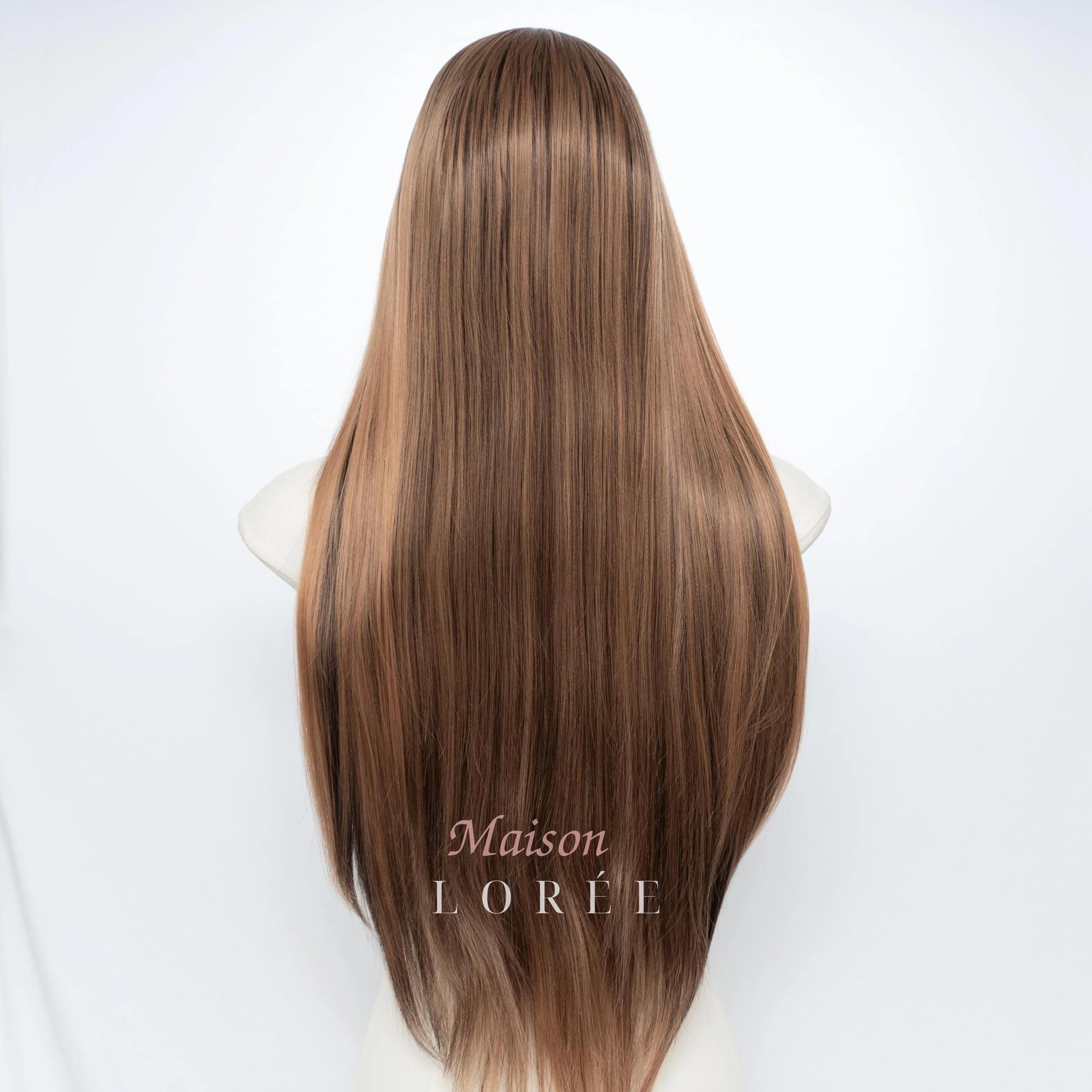 Perruque lace frontale brune à balayage 13 x 4 26 pouces — lisse, 65 cm, teinte châtain — vue de dos