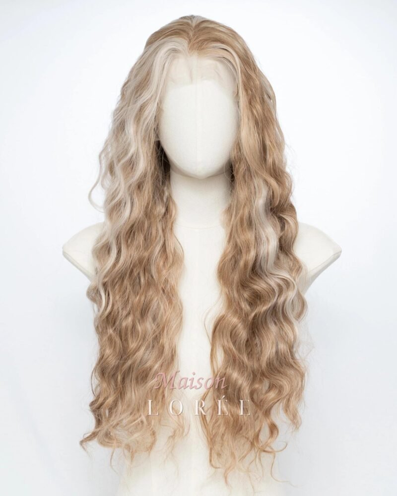 Perruque lace frontale ondulée blonde latte 13 x 4 pouces