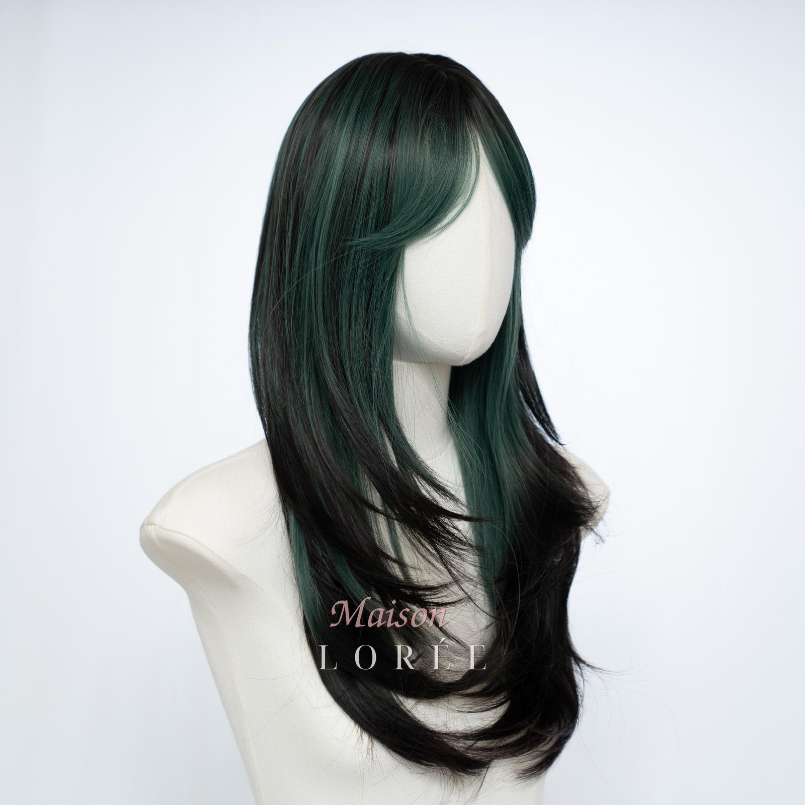Droite verte et noire — Cheveux synthétiques longs coupés en couches de 61 cm (24 po) pour la mode et le cosplay – Image 2