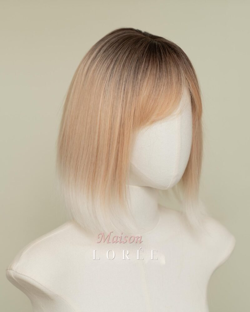 Perruque carrée ombrée brune à blonde de 30 cm avec extrémités blanches