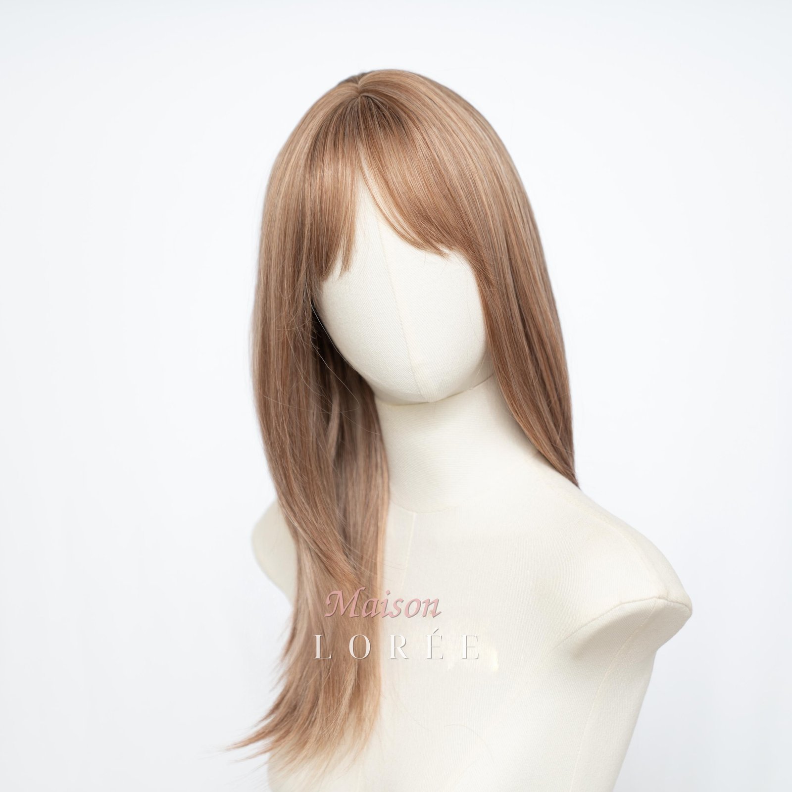 Perruque droite blonde à balayage de 50 cm (20 po.) avec frange – Image 3